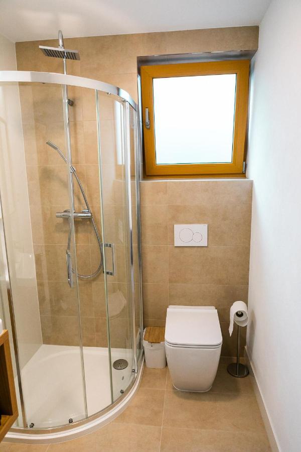Vigeo Lounge B&B Coffee Bojnice Dış mekan fotoğraf