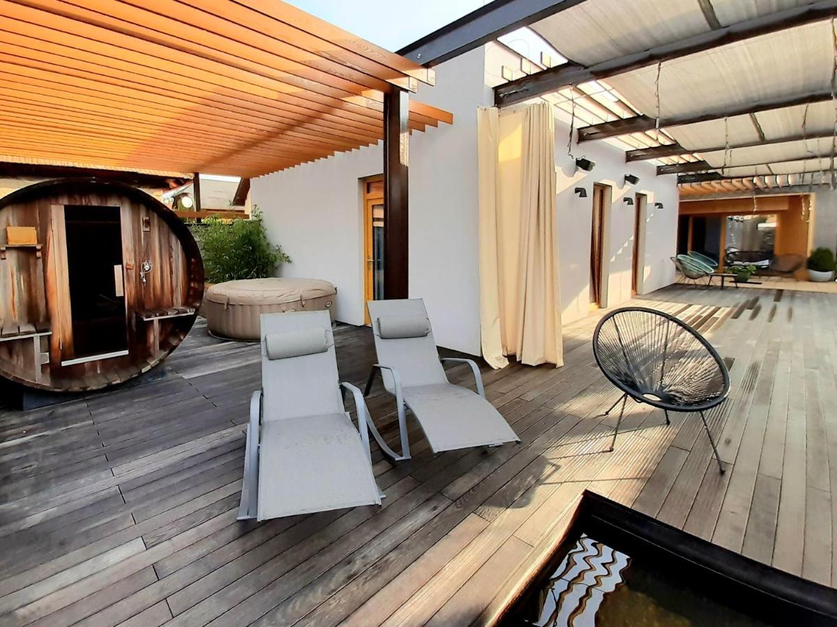 Vigeo Lounge B&B Coffee Bojnice Dış mekan fotoğraf