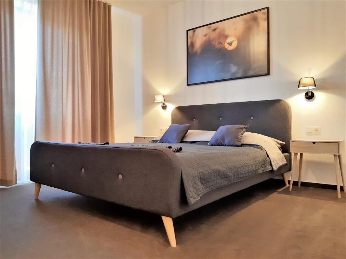 Vigeo Lounge B&B Coffee Bojnice Dış mekan fotoğraf