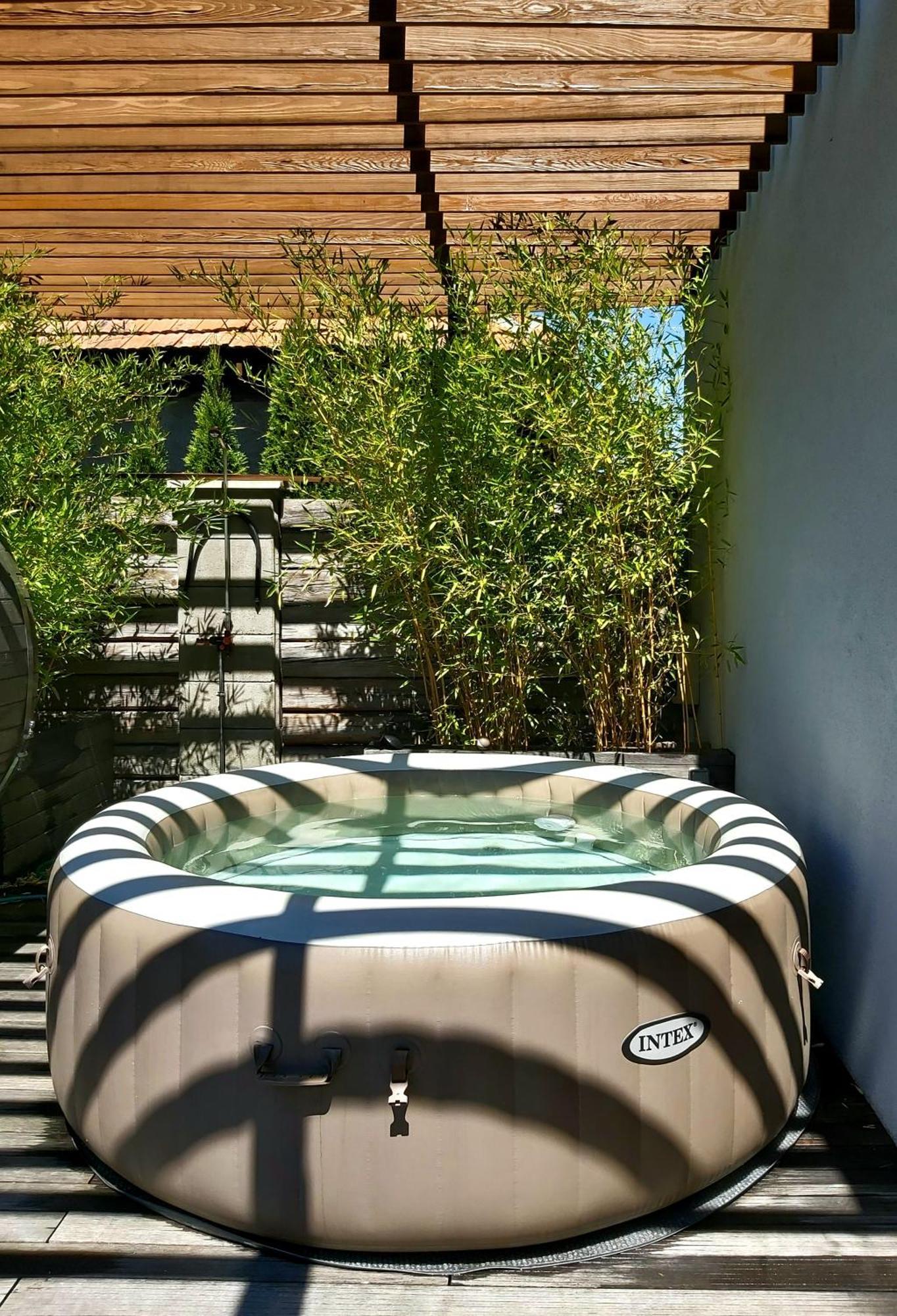Vigeo Lounge B&B Coffee Bojnice Dış mekan fotoğraf